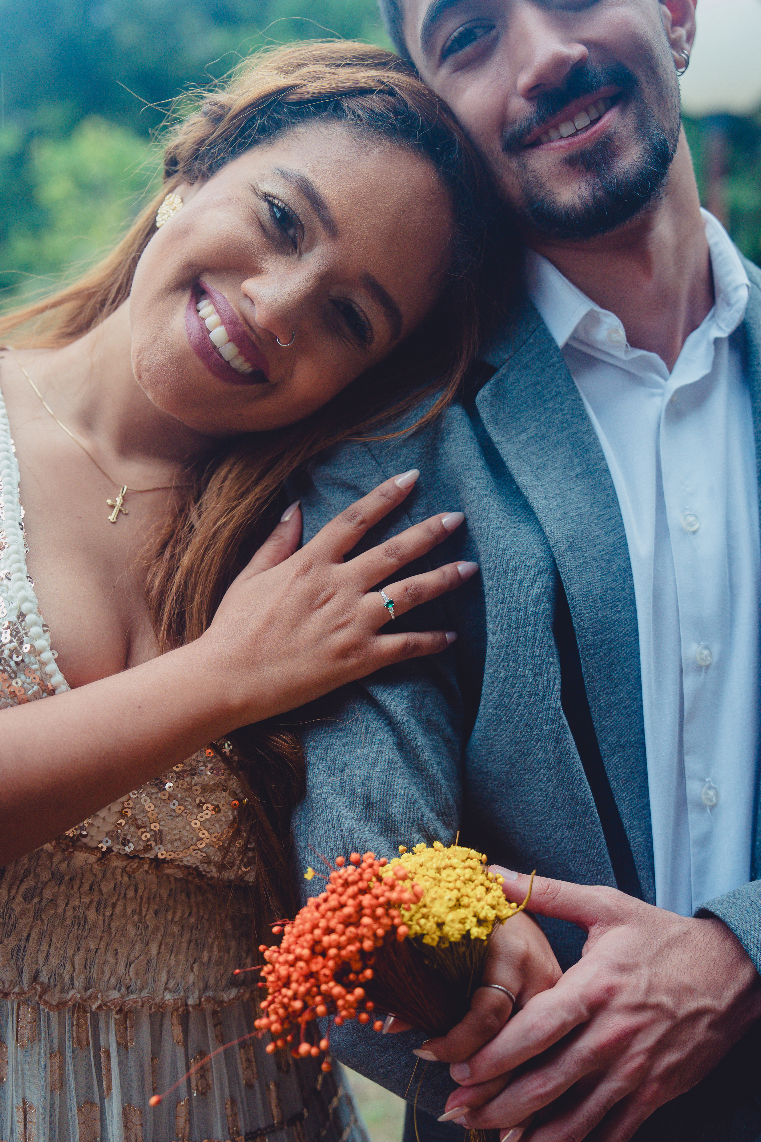 Retrato de casal sorrindo